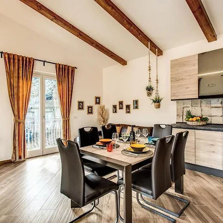 Semesterbostad Chez Marie' - Modern In Countryside