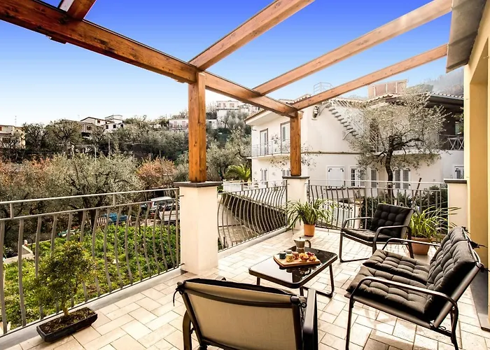 Chez Marie' - Modern In Countryside Semesterbostad Sorrento